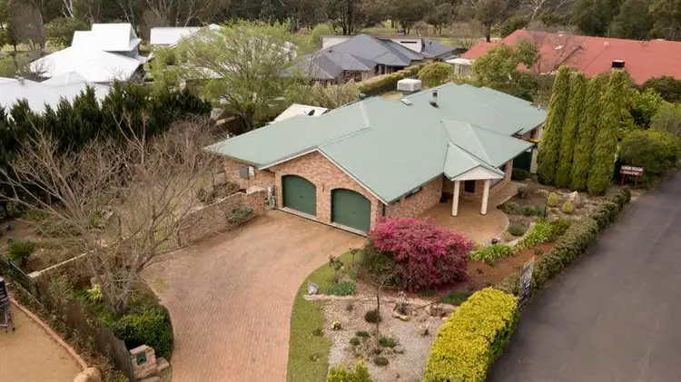 2 Clearwater Pl, Dubbo NSW 2830