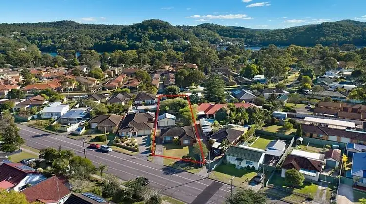 Second view of Homely house listing, 70 Dunban Rd, Woy Woy NSW 2256