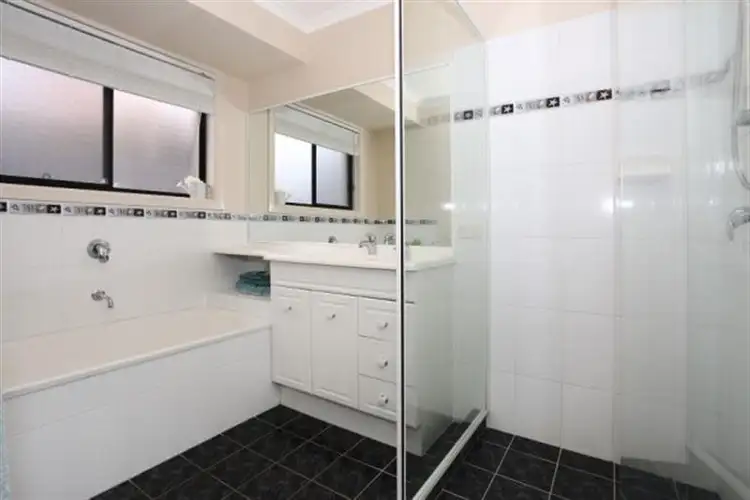 Fifth view of Homely house listing, 70 Crestwood Drive, Molendinar QLD 4214