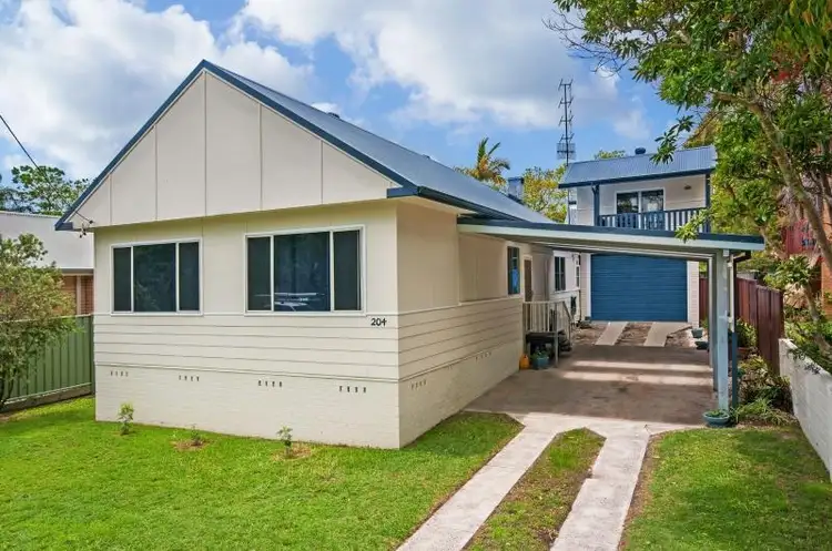 204 Railway  St, Woy Woy NSW 2256