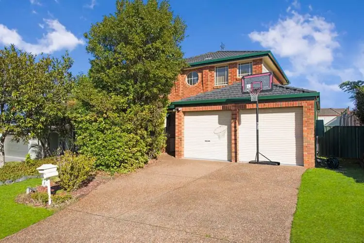 3 Murchison Cl, Blue Haven NSW 2262