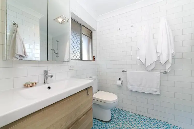 Seventh view of Homely apartment listing, 4/22 Ashby St, Fairfield QLD 4103