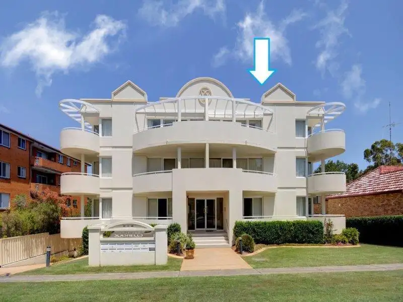Main view of Homely apartment listing, 9/21 Magnus St, Nelson Bay NSW 2315