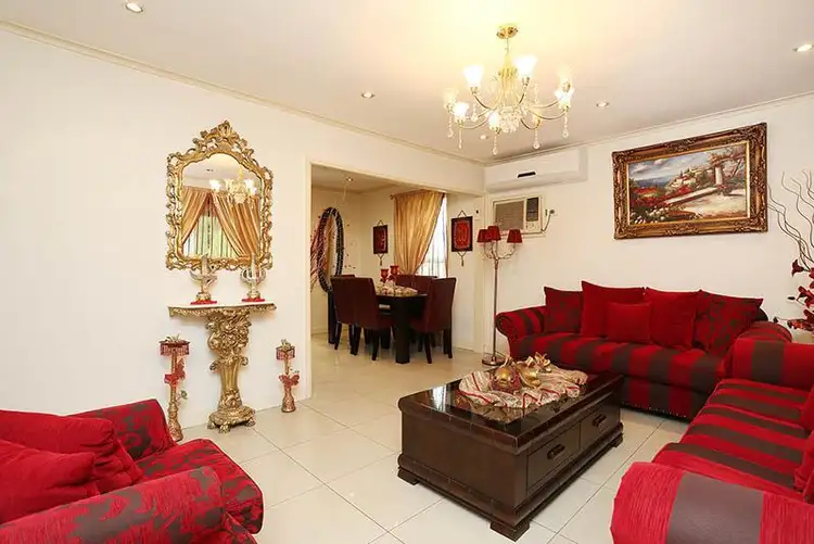Third view of Homely house listing, 6 Monaro Pl, Heckenberg NSW 2168