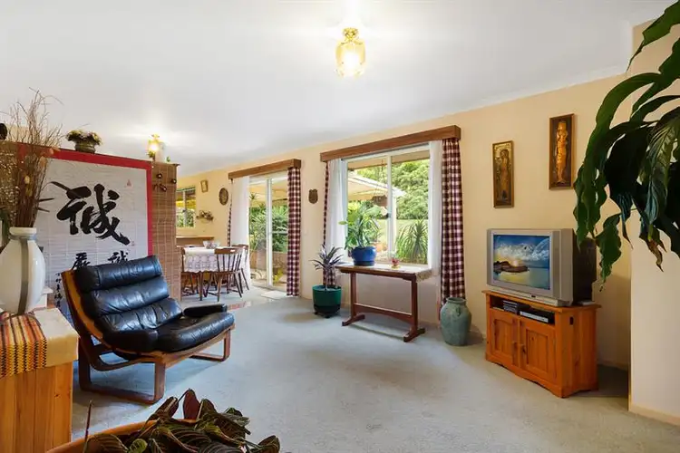 Third view of Homely house listing, 4 Endeavour  Ct, Tura Beach NSW 2548