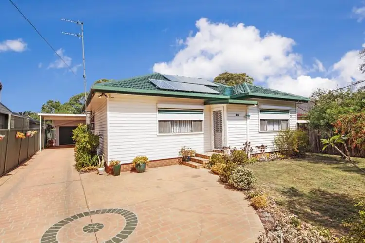 13 Pratley St, Woy Woy NSW 2256
