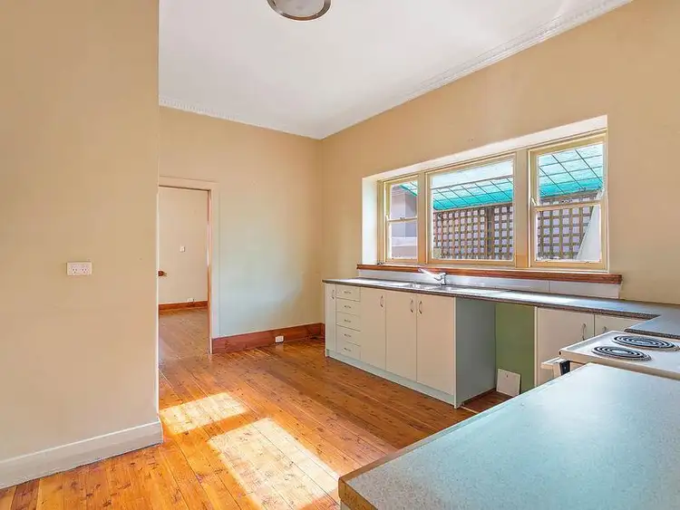 Fourth view of Homely house listing, 420 Smith St, North Albury NSW 2640