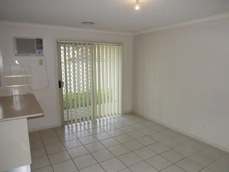 Fifth view of Homely block of units listing, 3 and 4/711 East St, Albury NSW 2640