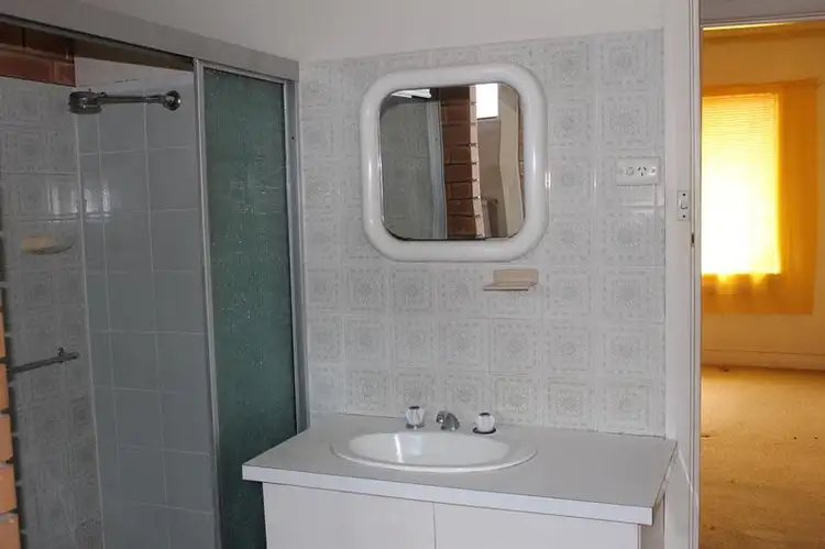 Fourth view of Homely unit listing, 1/399 Dick Rd, Lavington NSW 2641