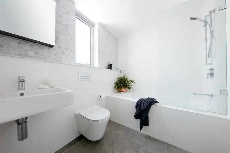 Fifth view of Homely unit listing, 3/8 Hampden St, Beverly Hills NSW 2209