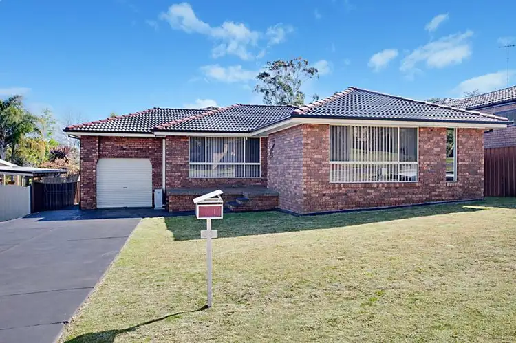 33 Corunna Ave, Leumeah NSW 2560