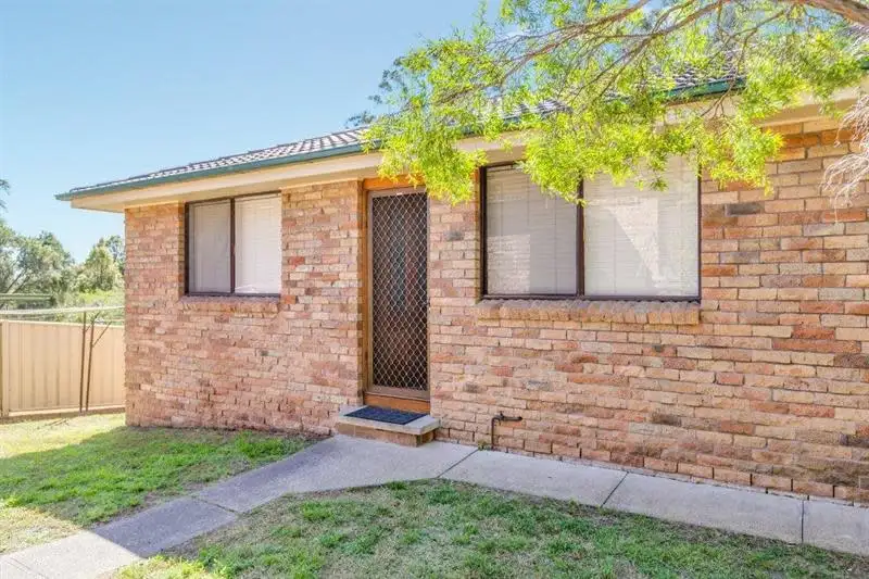 Main view of Homely unit listing, 4/7-9 Card Cres, East Maitland NSW 2323