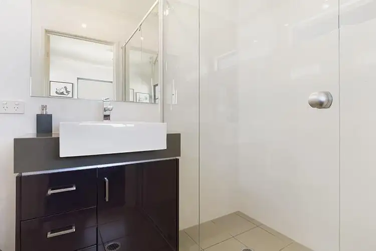Sixth view of Homely townhouse listing, 6/40 Days Ave, Yeronga QLD 4104