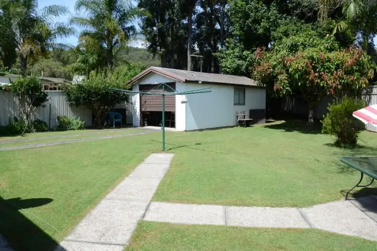 Fourth view of Homely house listing, 6 Amulla Cl, Point Clare NSW 2250