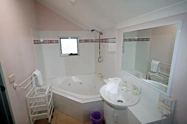 Seventh view of Homely apartment listing, 13/3 Kurrajong St, Jindabyne NSW 2627