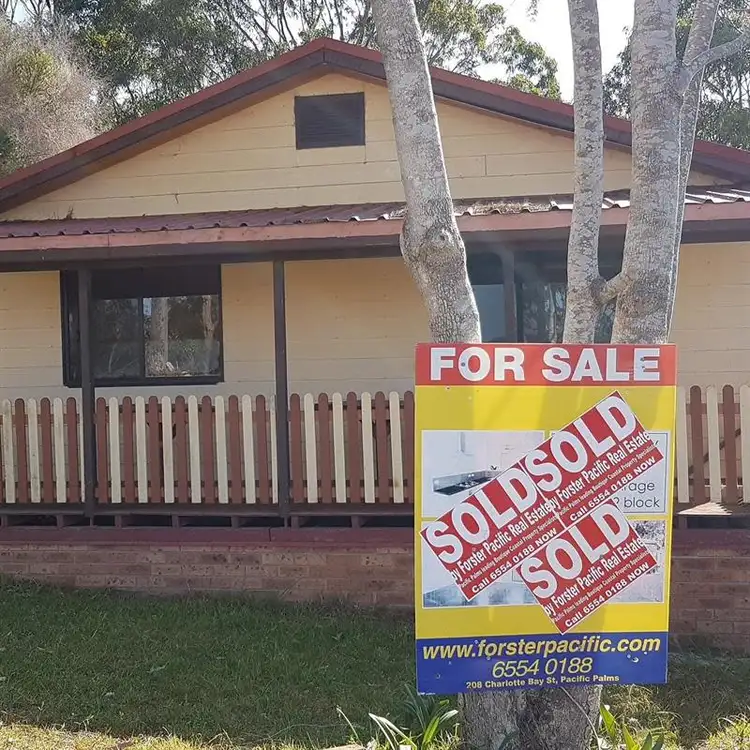 37 Moorooba Rd, Coomba Park NSW 2428