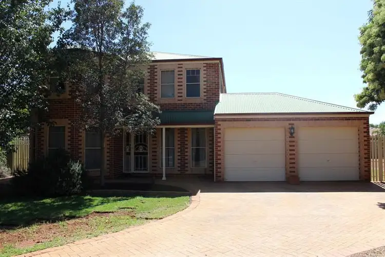 28 Murrumbidgee Pl, Dubbo NSW 2830
