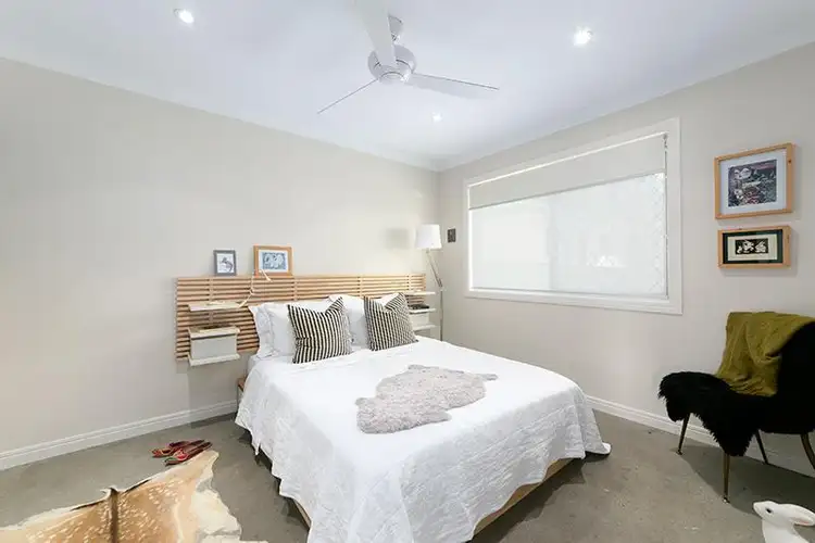 Sixth view of Homely apartment listing, 4/22 Ashby St, Fairfield QLD 4103