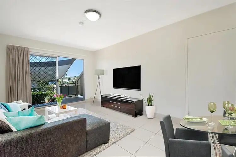 Second view of Homely unit listing, 1/24 Lothian St, Annerley QLD 4103