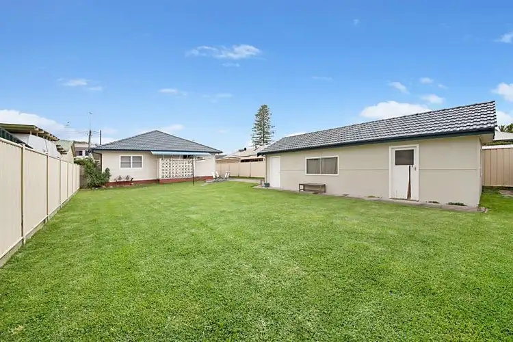 Seventh view of Homely house listing, 129 Booker Bay Rd, Booker Bay NSW 2257