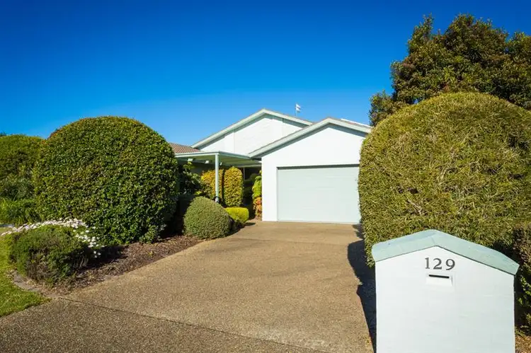 129 Headland Dr, Tura Beach NSW 2548