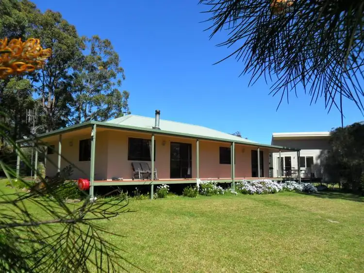 3/102 Shallow Bay Rd, Coomba Bay NSW 2428