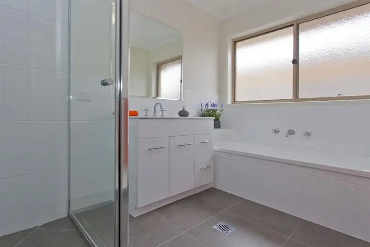 Seventh view of Homely unit listing, 1/479 Mckenzie St, Lavington NSW 2641