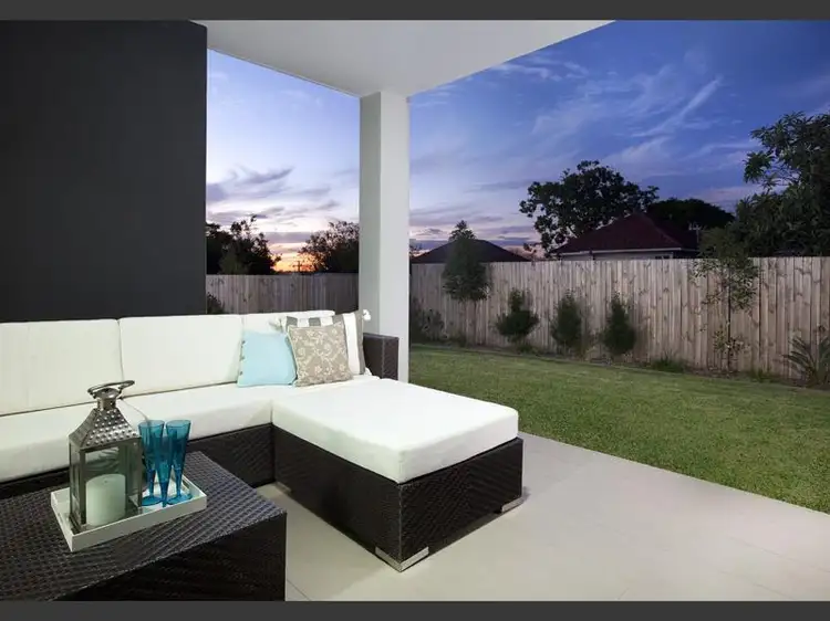 Main view of Homely unit listing, 1/17 Lyon St, Moorooka QLD 4105