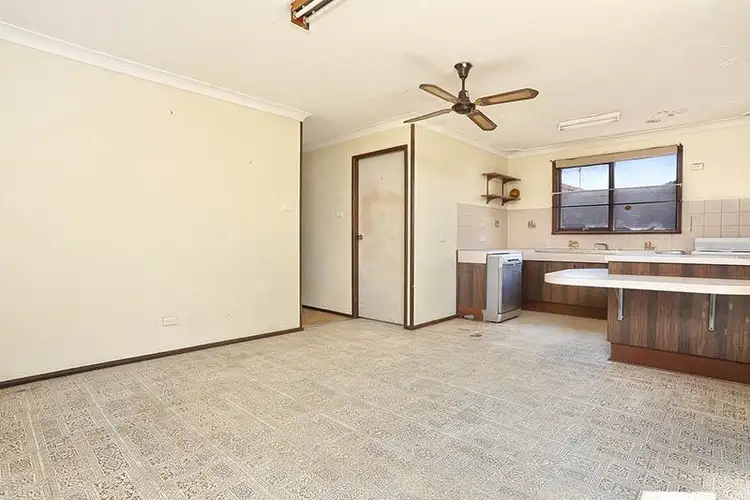 Fourth view of Homely house listing, 8 Capertee St, Ruse NSW 2560
