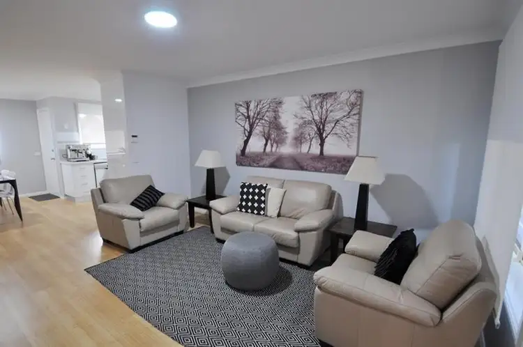 2/15 Bedford Avenue Ave, Dubbo NSW 2830