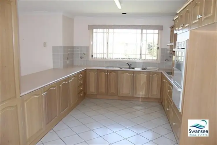 Sixth view of Homely house listing, 7 Seaspray Cl, caves beach NSW 2281