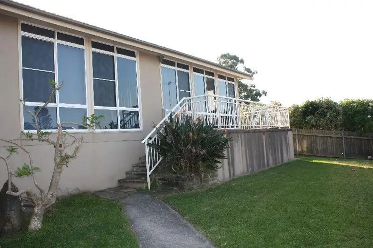 24A Lascelles  Rd