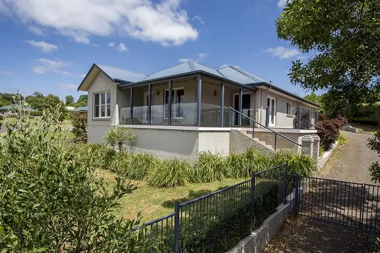 20 Brigadoon Dr, Bundanoon NSW 2578