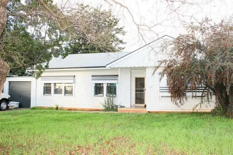 22 Hampden St, Dubbo NSW 2830