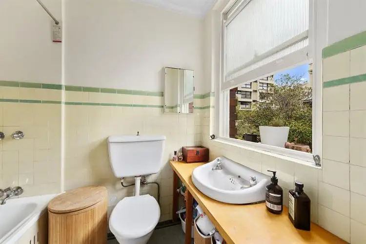 Sixth view of Homely studio listing, 10/2 Mcdonald St, Potts Point NSW 2011