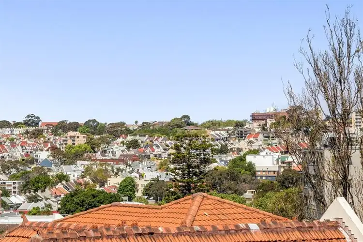 Fifth view of Homely studio listing, 403/5 Ward Ave, Potts Point NSW 2011