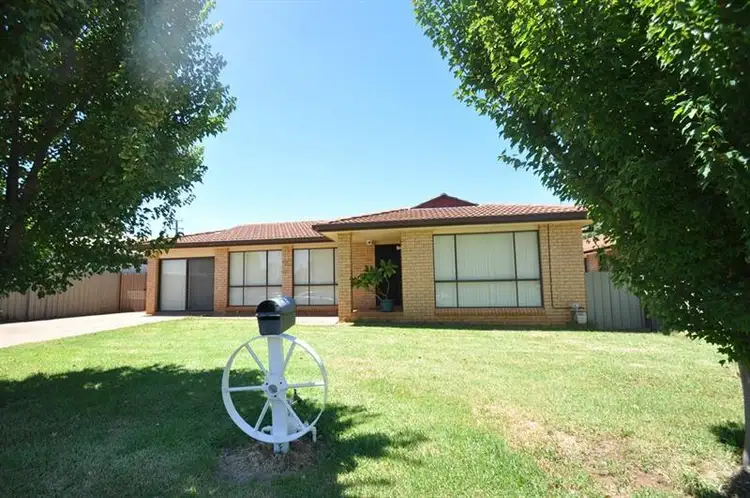 4 Wilson  St, Dubbo NSW 2830