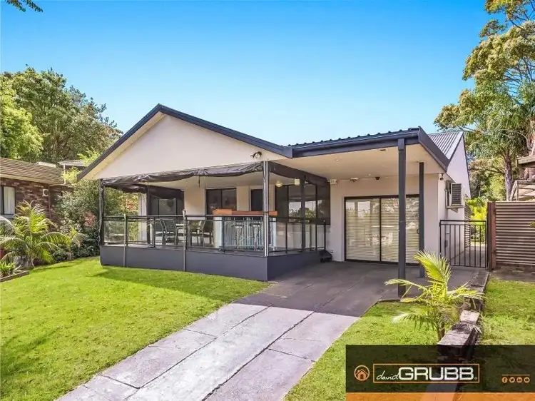 52 Tarrawanna Rd, Corrimal NSW 2518