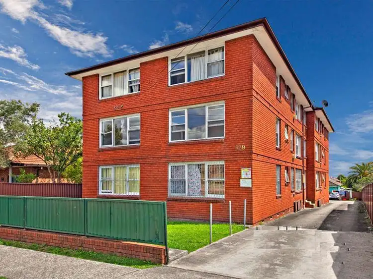 4/129 Evaline St, Campsie NSW 2194