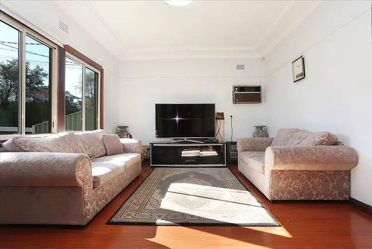 Second view of Homely house listing, 9 banool St, chester hill NSW 2162