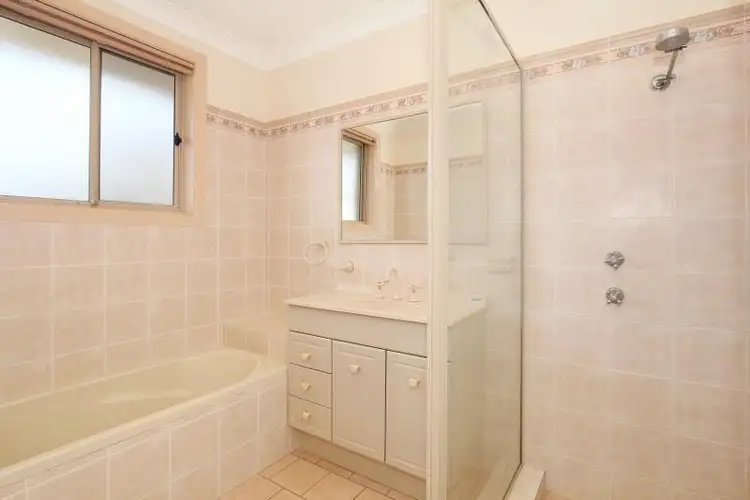 Sixth view of Homely house listing, 4 Clancy Ct, Tamworth NSW 2340