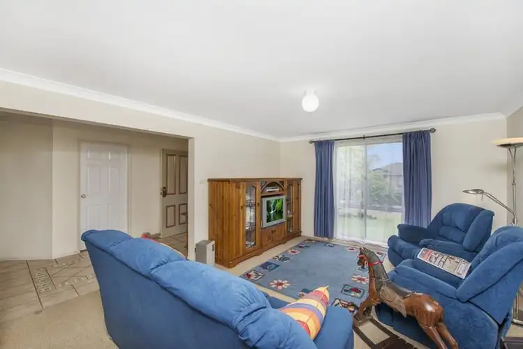 Fifth view of Homely house listing, 19 Skye Cl, Hamlyn Terrace NSW 2259