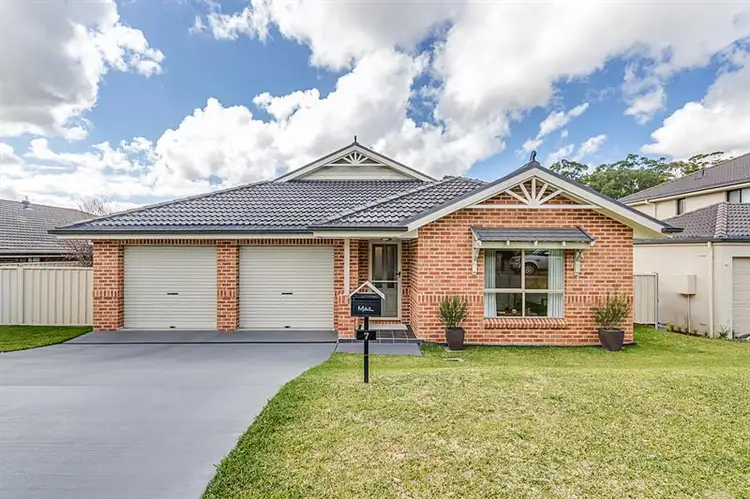 7 Rosella St, Fletcher NSW 2287