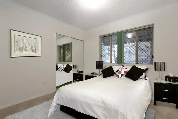 Sixth view of Homely unit listing, 2/18 Chaucer St, Moorooka QLD 4105