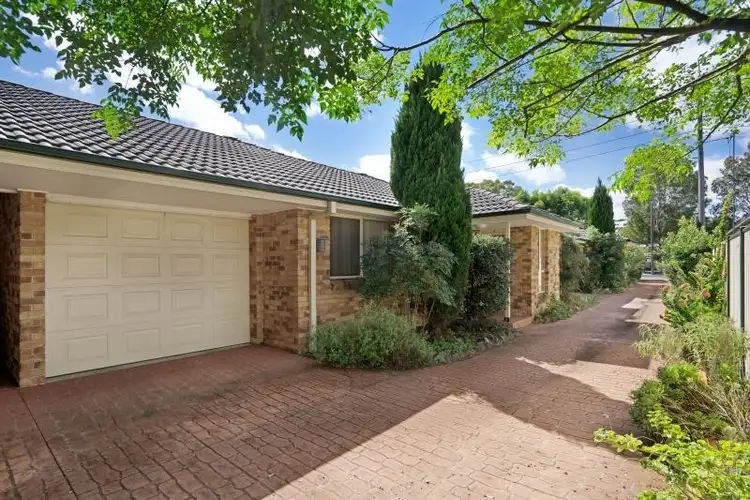 2/17 Greene St, Woy Woy NSW 2256