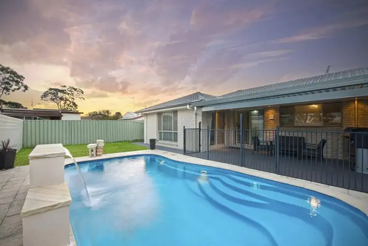 6 Dudley St, Gorokan NSW 2263