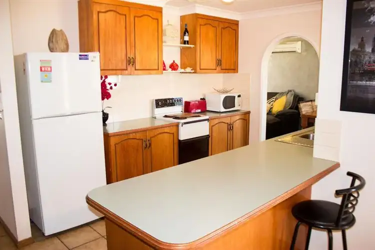 Fourth view of Homely house listing, 10 Gregory Ct, Dubbo NSW 2830