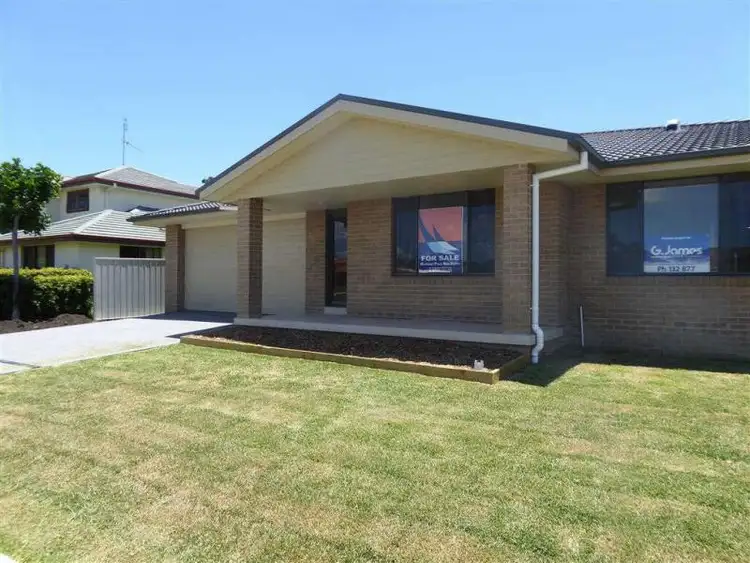 1/1 Pioneer Dr, Forster NSW 2428