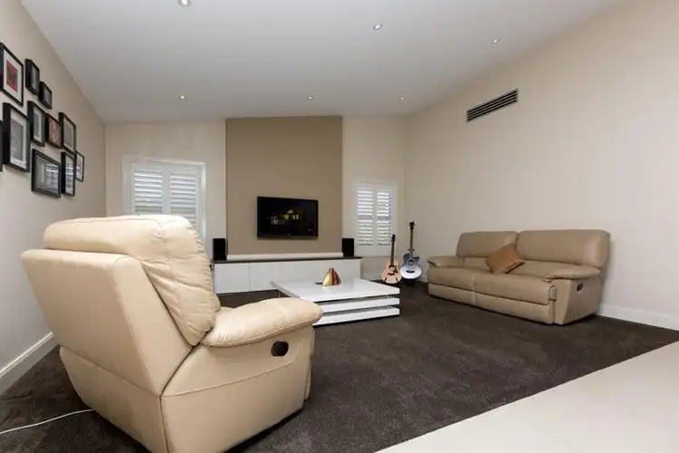 Third view of Homely house listing, 15 Hilton Pl, Dubbo NSW 2830