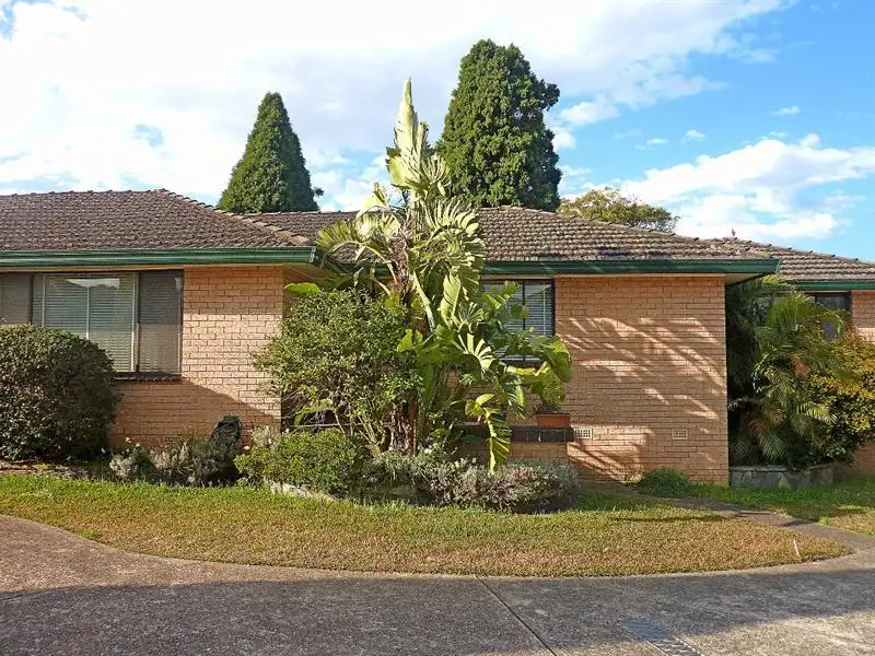Main view of Homely villa listing, 12/33-37 Gardinia St, Beverly Hills NSW 2209